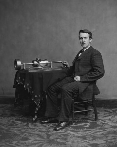 dsn002_edison_and_phonograph.jpg